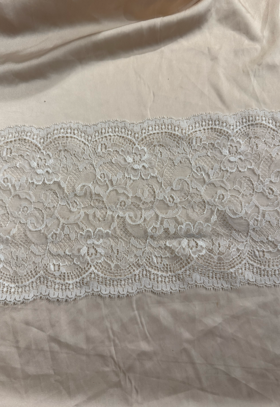 WHITE LACE