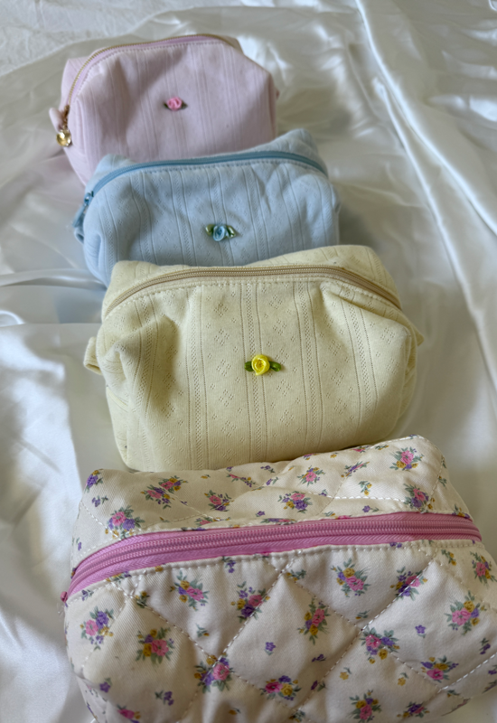 תיק איפור בצבע משתנה