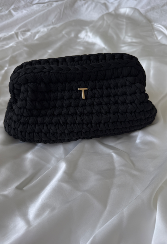 Black mila bag| תיק סרוג שחור